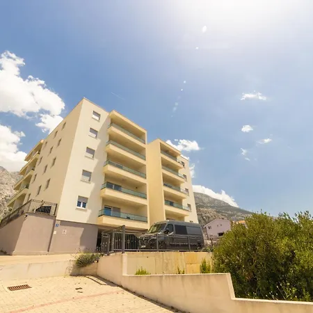 Luxury Belissima Makarska